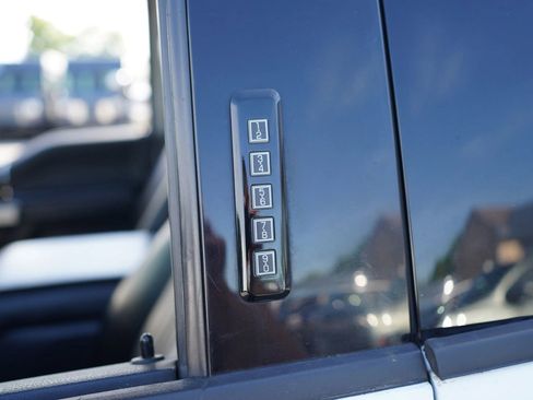 Used 2021 Ford F250 Lariat AWD/4WD image 24