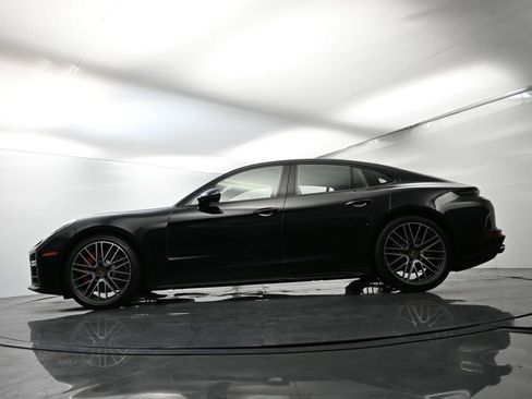 Certified 2026 Porsche Panamera GTS image 46