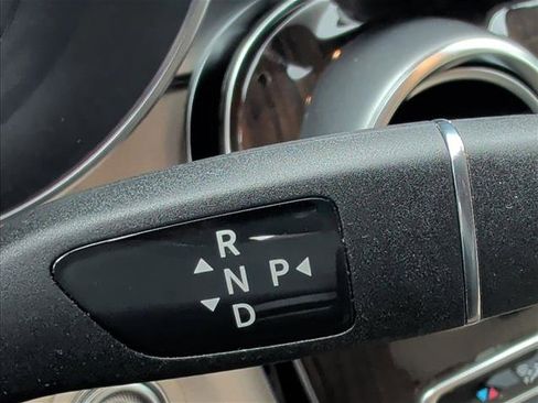 Certified 2022 Mercedes-Benz GLC 300 image 6