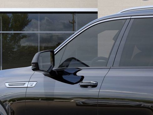 New 2026 Cadillac Escalade IQL Luxury image 12