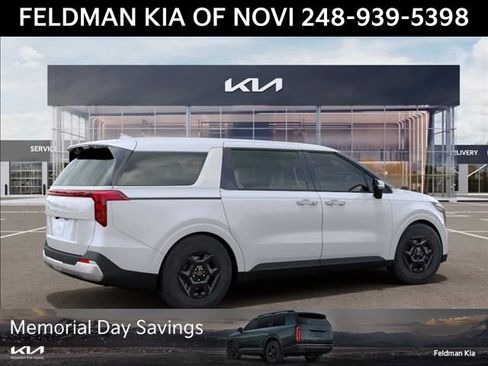 New 2026 Kia Carnival FWD image 6