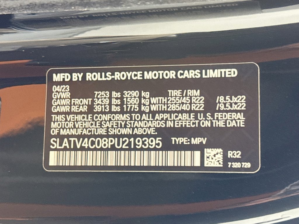 Used 2023 Rolls-Royce Cullinan AWD/4WD image 33