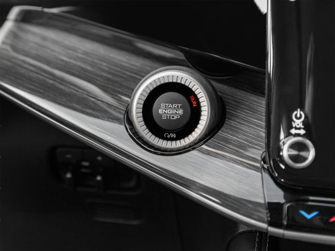 Used 2022 Jeep Wagoneer Series III w/ Premium Group I AWD/4WD image 66