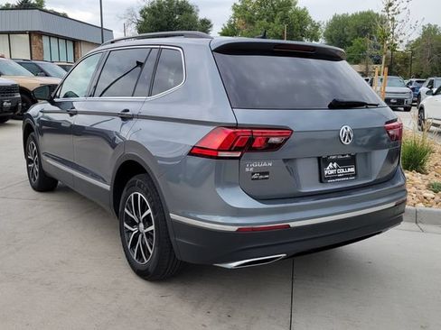 Used 2021 Volkswagen Tiguan SE FWD image 3