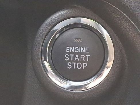 Certified 2025 Subaru Ascent Bronze Edition image 28