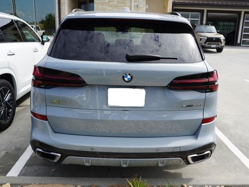Used 2025 BMW X5 sDrive40i w/ M Sport Package RWD image 7