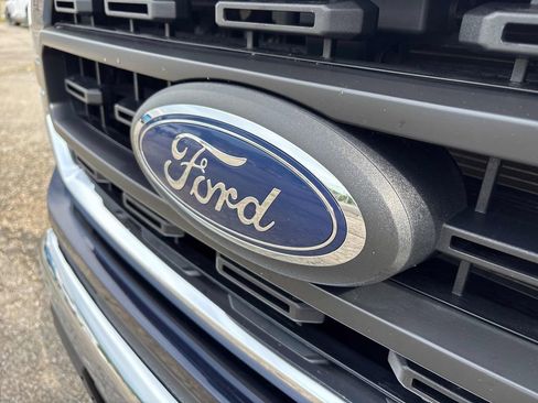Used 2023 Ford F150 XLT AWD/4WD image 34