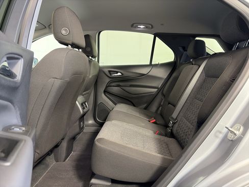Used 2024 Chevrolet Equinox LT AWD/4WD image 7