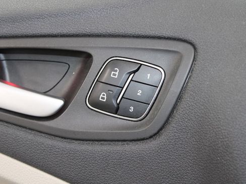 Used 2017 Ford Escape Titanium w/ Equipment Group 301A FWD image 25