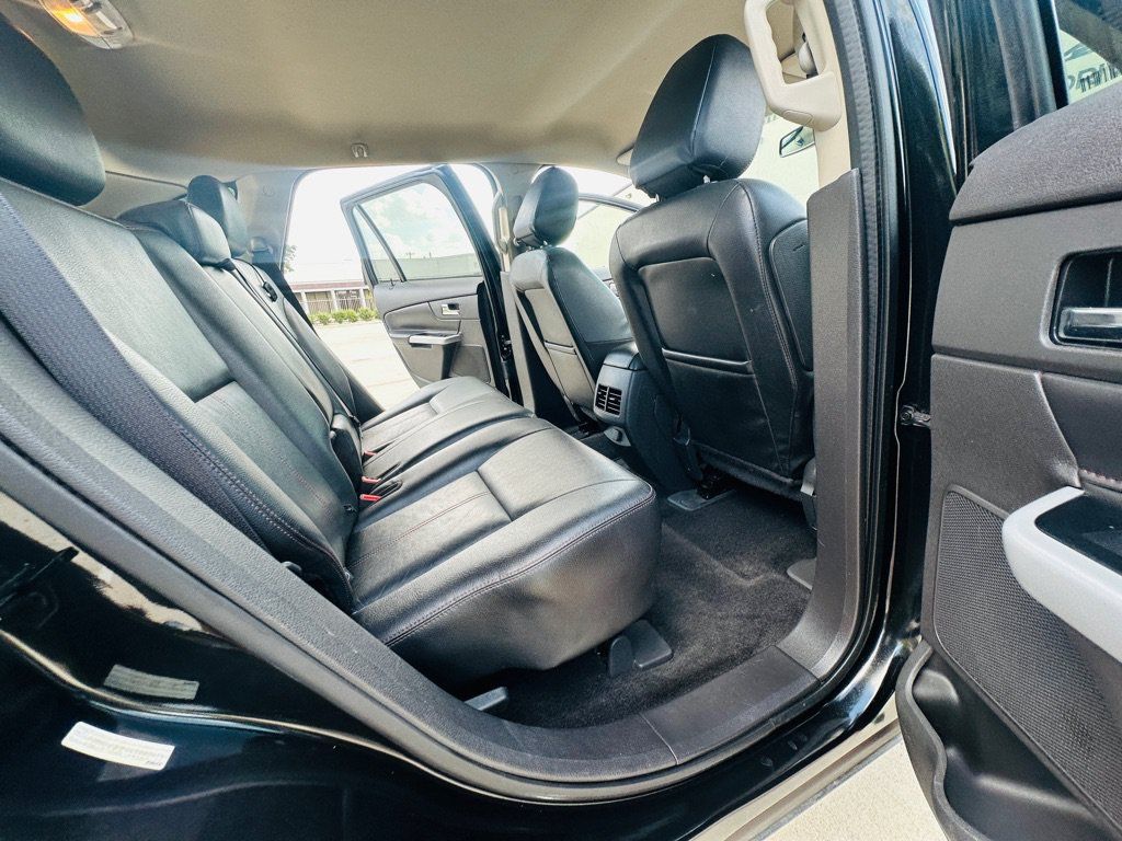 Used 2014 Ford Edge SEL w/ Equipment Group 205A AWD/4WD image 22