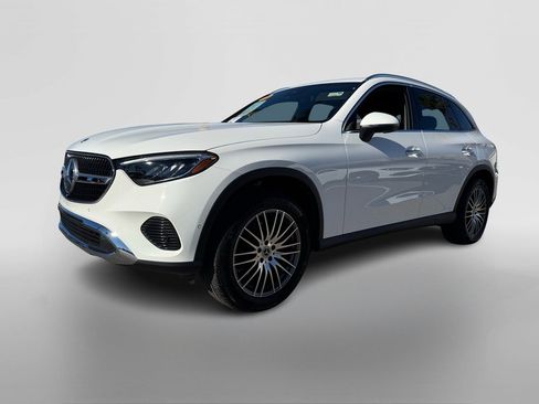 Certified 2025 Mercedes-Benz GLC 300 GLC 300 image 9