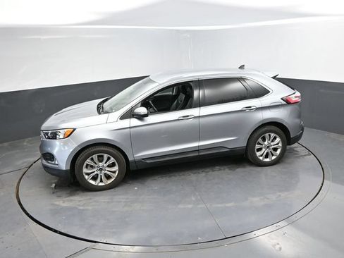 Used 2024 Ford Edge Titanium AWD/4WD image 43