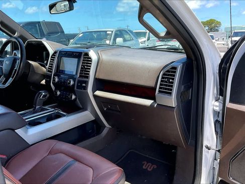 Used 2020 Ford F150 King Ranch w/ Equipment Group 601A Luxury RWD image 23