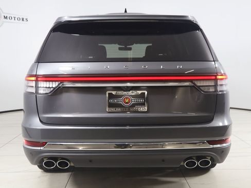 Used 2024 Lincoln Aviator Reserve AWD/4WD image 41