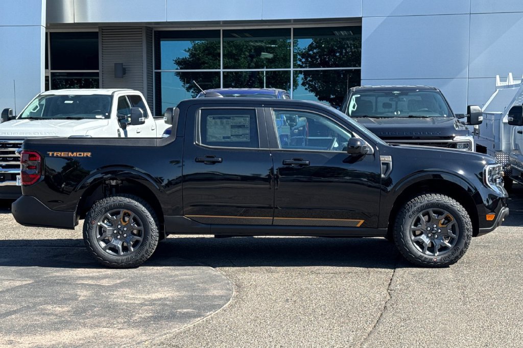 New 2026 Ford Maverick Tremor AWD/4WD image 3