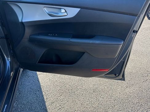 Used 2017 Hyundai Santa Fe Limited image 14