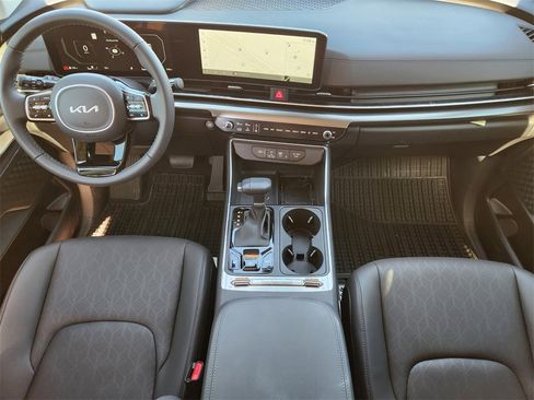 New 2026 Kia Carnival SX w/ SX Dark Edition Package image 19