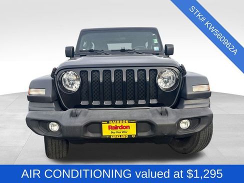 Used 2019 Jeep Wrangler Sport image 2