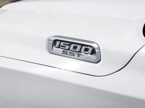 Used 2025 RAM 1500 Laramie w/ Laramie Southwest Edition AWD/4WD image 58