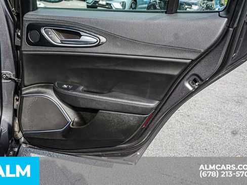 Used 2023 Alfa Romeo Giulia Sprint image 59