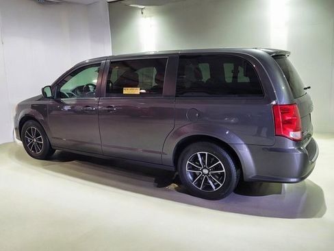 Used 2018 Dodge Grand Caravan GT image 21