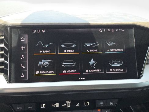 Used 2023 Audi Q4 e-tron Premium Plus w/ Premium Plus RWD image 27
