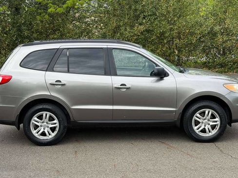 Used 2012 Hyundai Santa Fe GLS AWD/4WD image 8
