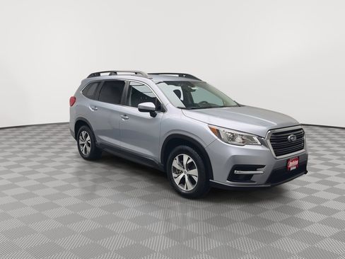 Used 2019 Subaru Ascent Premium image 32