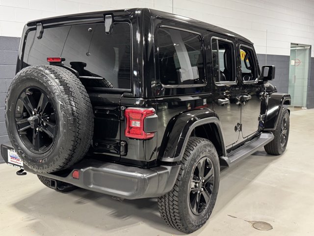 Used 2023 Jeep Wrangler Unlimited Sahara AWD/4WD image 22