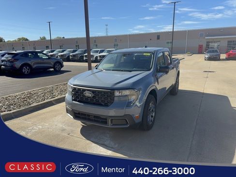 New 2025 Ford Maverick XLT w/ XLT Luxury Package FWD image 1