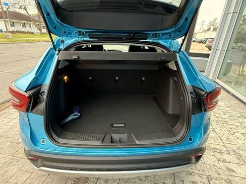 New 2026 Chevrolet Trax LT w/ LT Convenience Package image 34