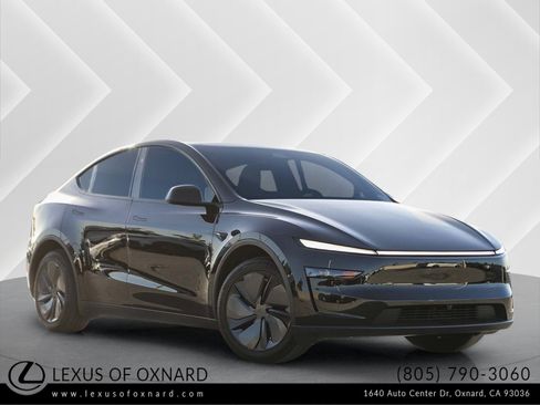Used 2026 Tesla Model Y Premium image 1