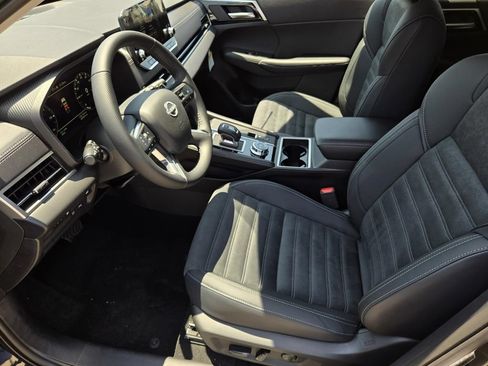 New 2026 Nissan Rogue SL AWD/4WD image 18