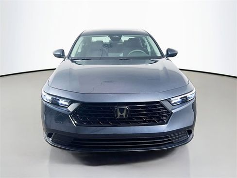 Used 2024 Honda Accord EX image 2