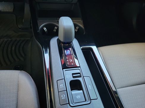 Used 2023 Toyota Prius LE image 23