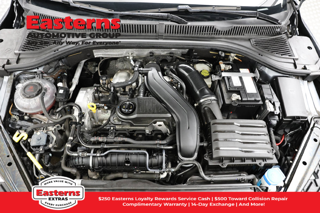 Used 2025 Volkswagen Jetta SE FWD image 8