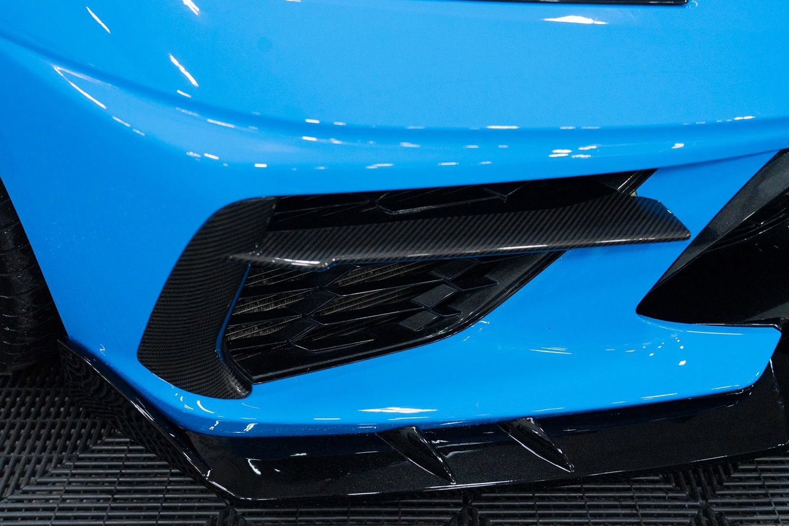 Used 2023 Chevrolet Corvette Stingray Preferred Cpe w/ Z51 Performance Package RWD image 15