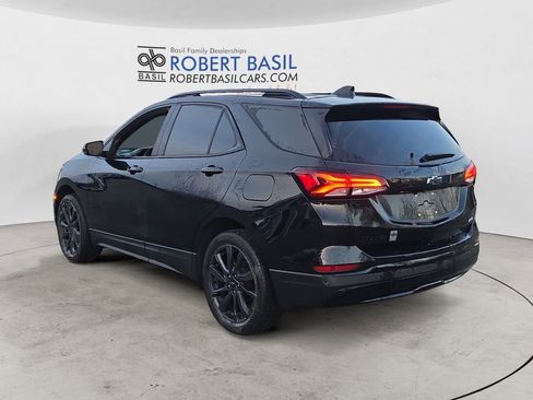 Used 2024 Chevrolet Equinox RS w/ RS Leather Package image 3