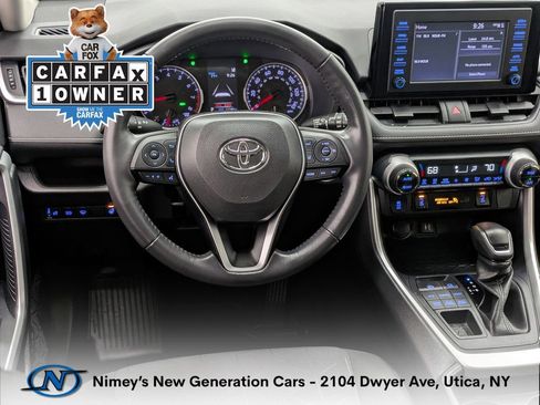 Used 2019 Toyota RAV4 XLE w/ Convenience Package AWD/4WD image 5