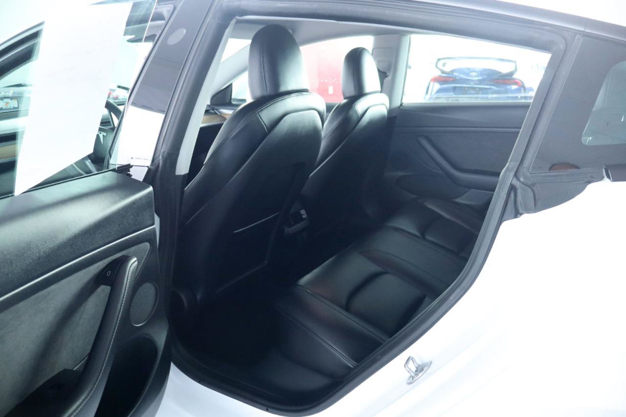 Used 2023 Tesla Model 3 Standard Range RWD image 28