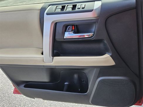 Used 2021 Toyota 4Runner SR5 Premium image 27