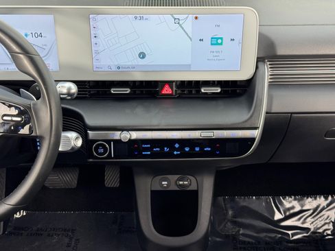 Used 2023 Hyundai Ioniq 5 SE w/ Cargo Package image 21