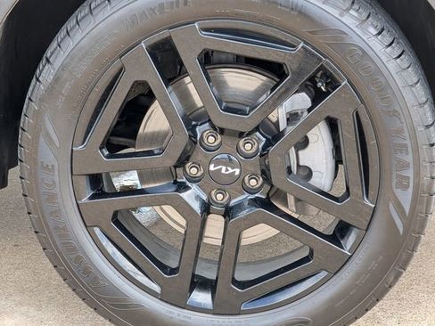 Used 2023 Kia Telluride SX X-Line image 10