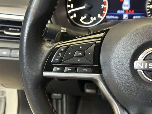 Used 2024 Nissan Altima 2.5 SR FWD image 9