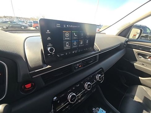 Certified 2025 Honda Pilot EX-L image 18