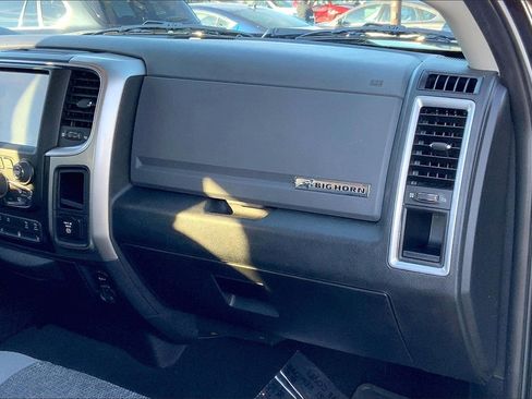 Used 2017 RAM 1500 Big Horn image 18