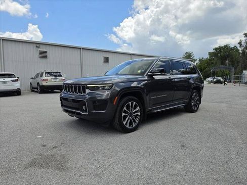 Certified 2021 Jeep Grand Cherokee L Overland AWD/4WD image 2