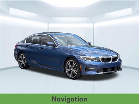 Used 2021 BMW 330i Sedan w/ Convenience Package RWD image 10