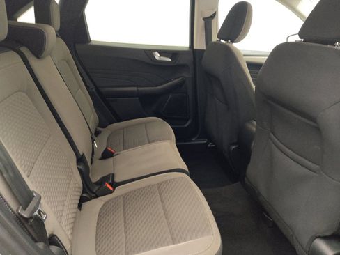 Used 2021 Ford Escape SE FWD image 19