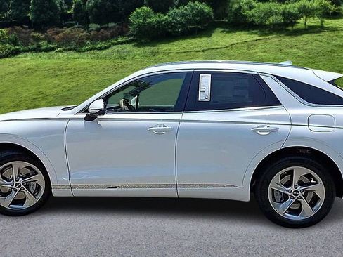 New 2026 Genesis GV70 2.5T Advanced image 5